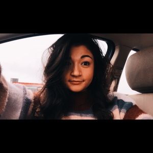 Meet your Posher, Victoria